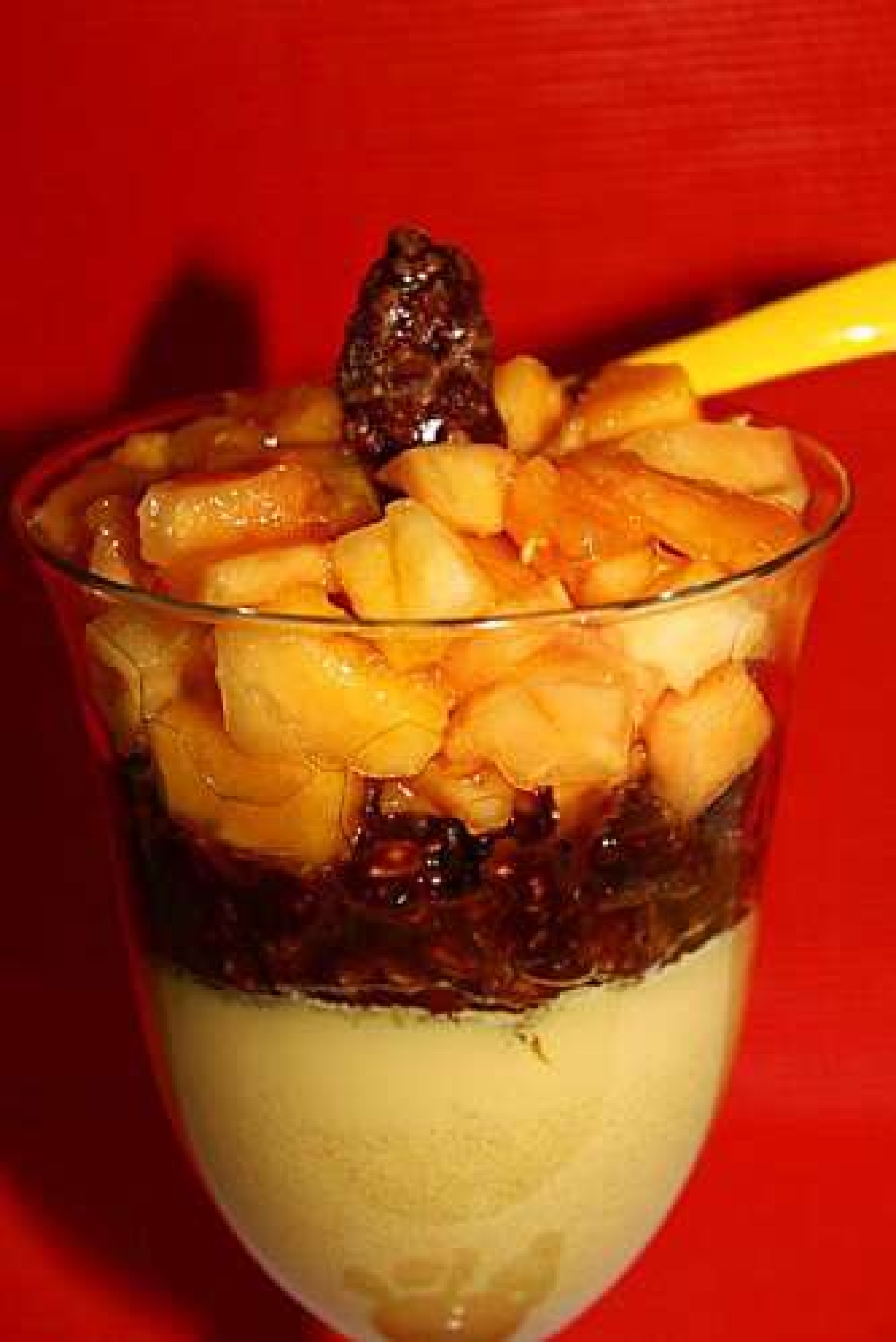 La recette de Sucre-sable.com : Coupes aux pralines vanille-papaye